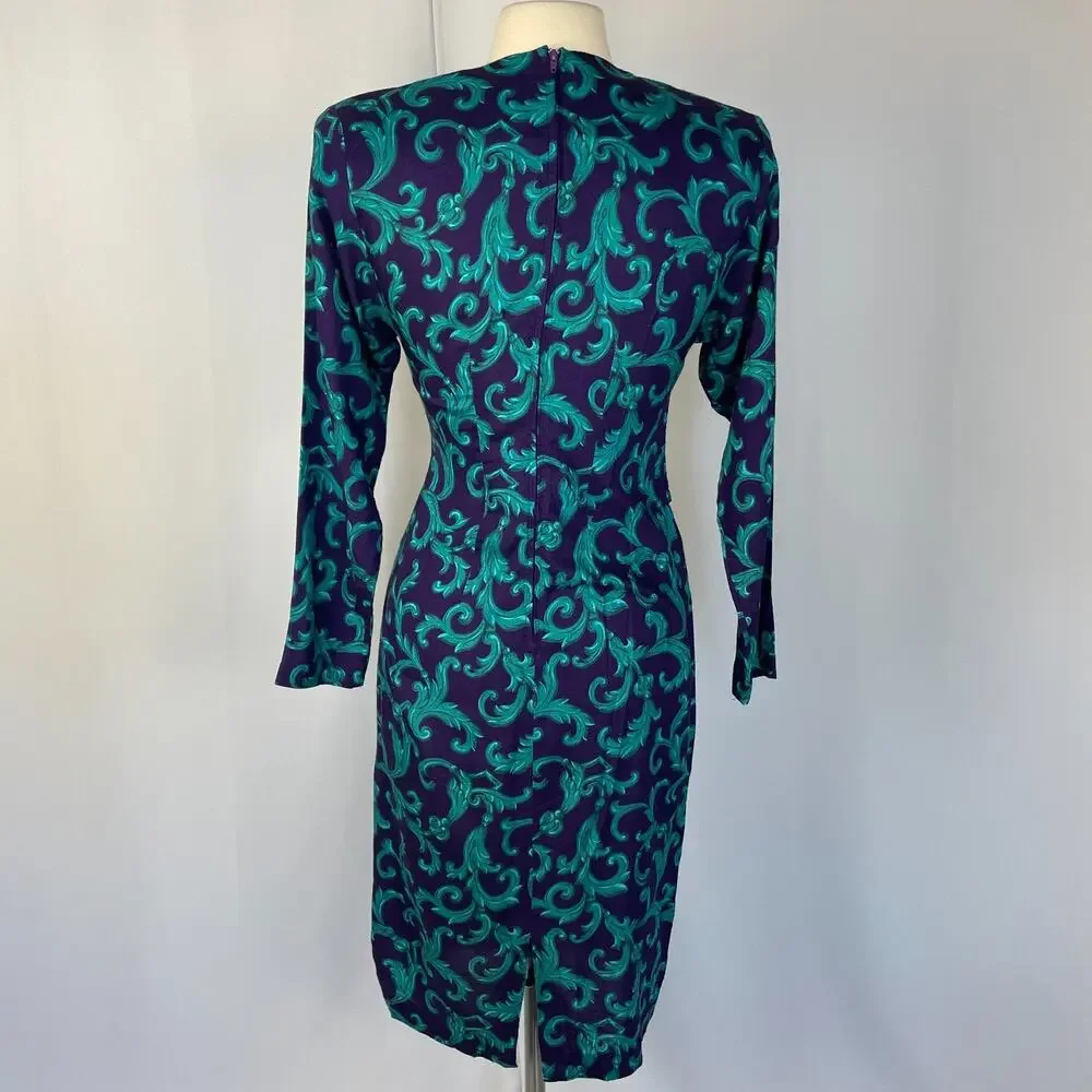 Vintage dress purple